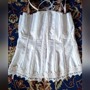 Darling Fredrick's of Hollywood Corset 32 White Lace Pretty